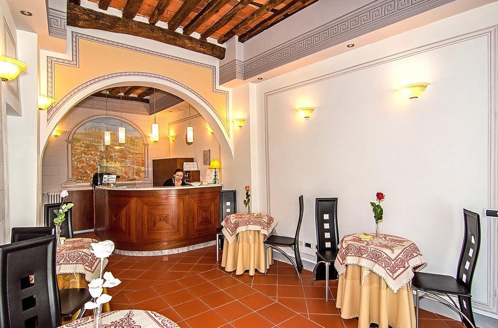 Dimora Dei Guelfi Luxury Rooms Λούκα Εξωτερικό φωτογραφία